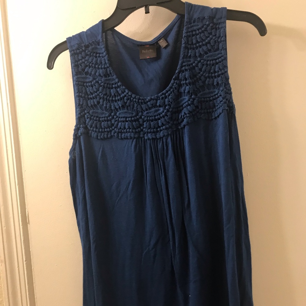 Blue tank top size large